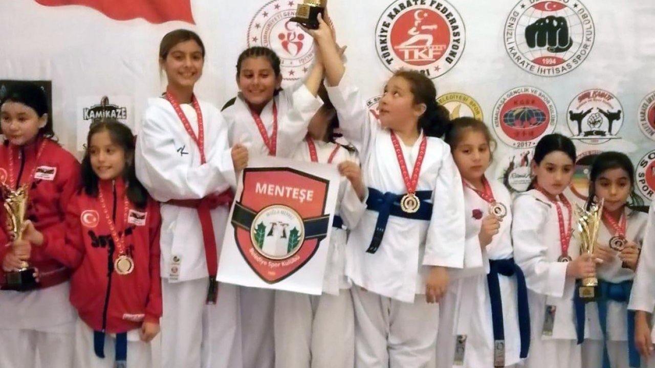 Karatede Rakip Tanımıyorlar