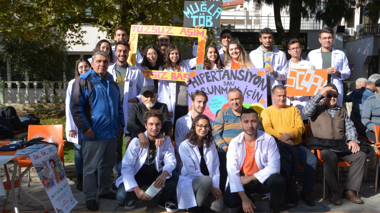Tıp Öğrencilerinden Farkındalık