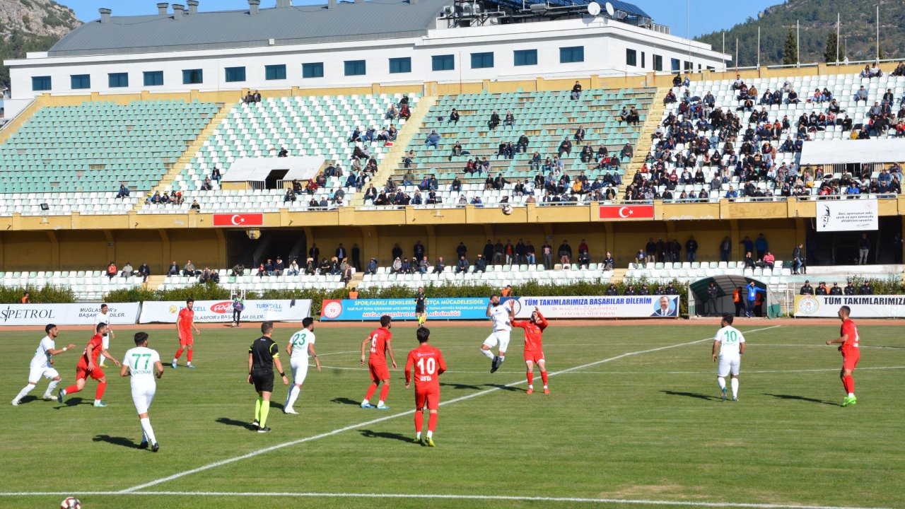 Muğlaspor Evinde 3-2 Mağlup Oldu
