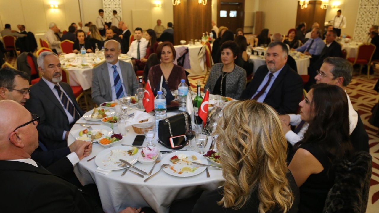 Madencilerden Birlik Beraberlik Yemeği