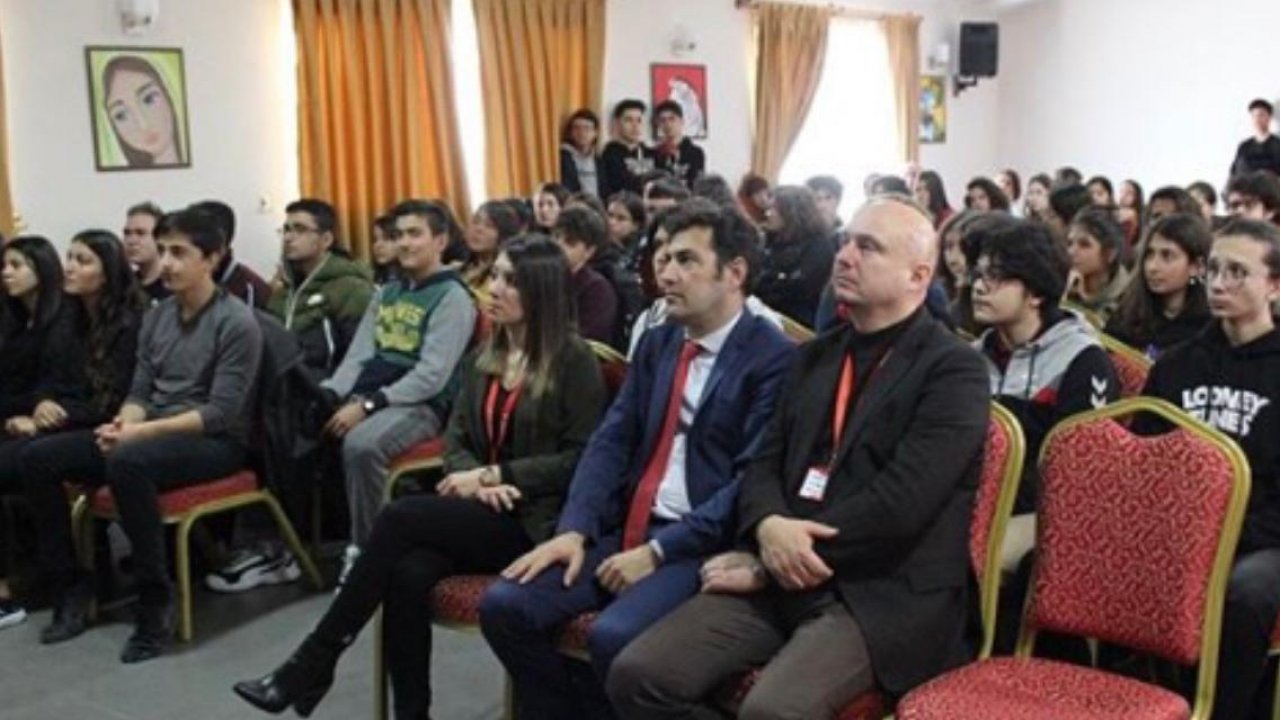 Yönelt Koleji Bilim Günleri Devam Ediyor