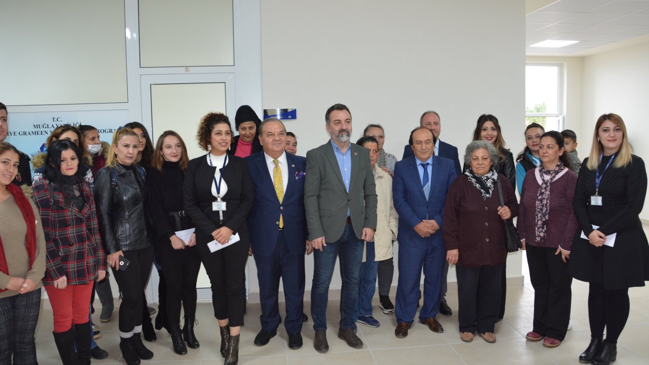 12 Kadına 29 Bin Lira Kredi Verildi