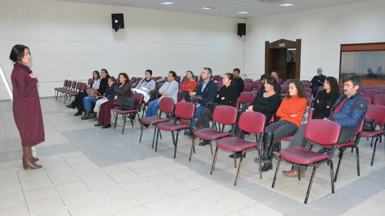 Ailede Huzur Ebeveyn Tuzakları Tanıtım Semineri Gerçekleşti