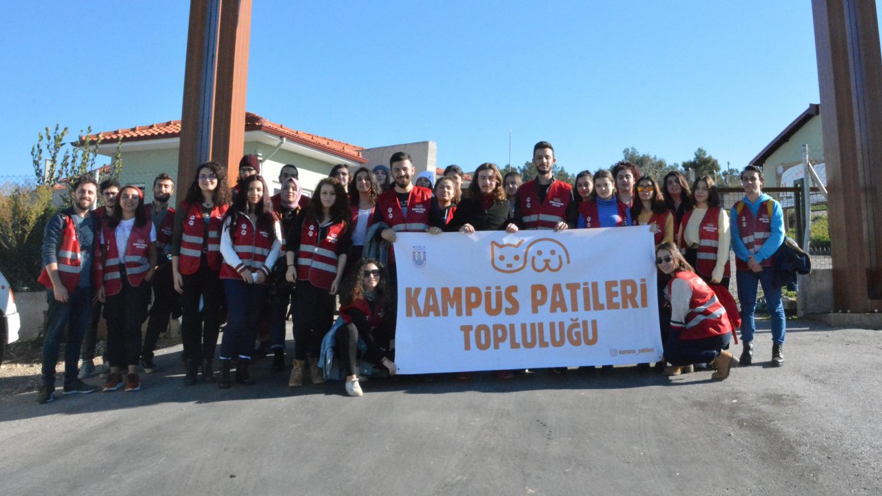 Kampüs Patileri Topluluğu'ndan Barınağa Ziyaret
