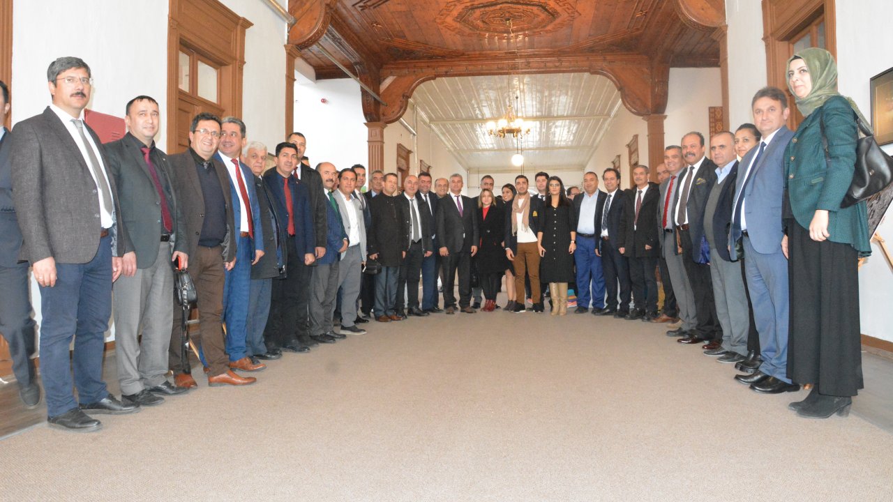 ‘Tarihe Genç Bakış’ Sergisi Görücüye Çıktı