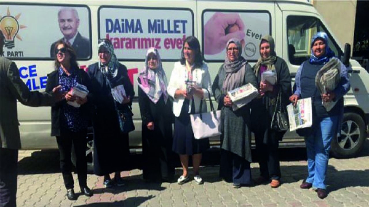 AK Kadınlar ‘Evet’ İçin Yollarda