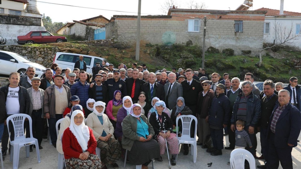 İlçe Protokolü Vatandaşın Sorunlarını Dinledi