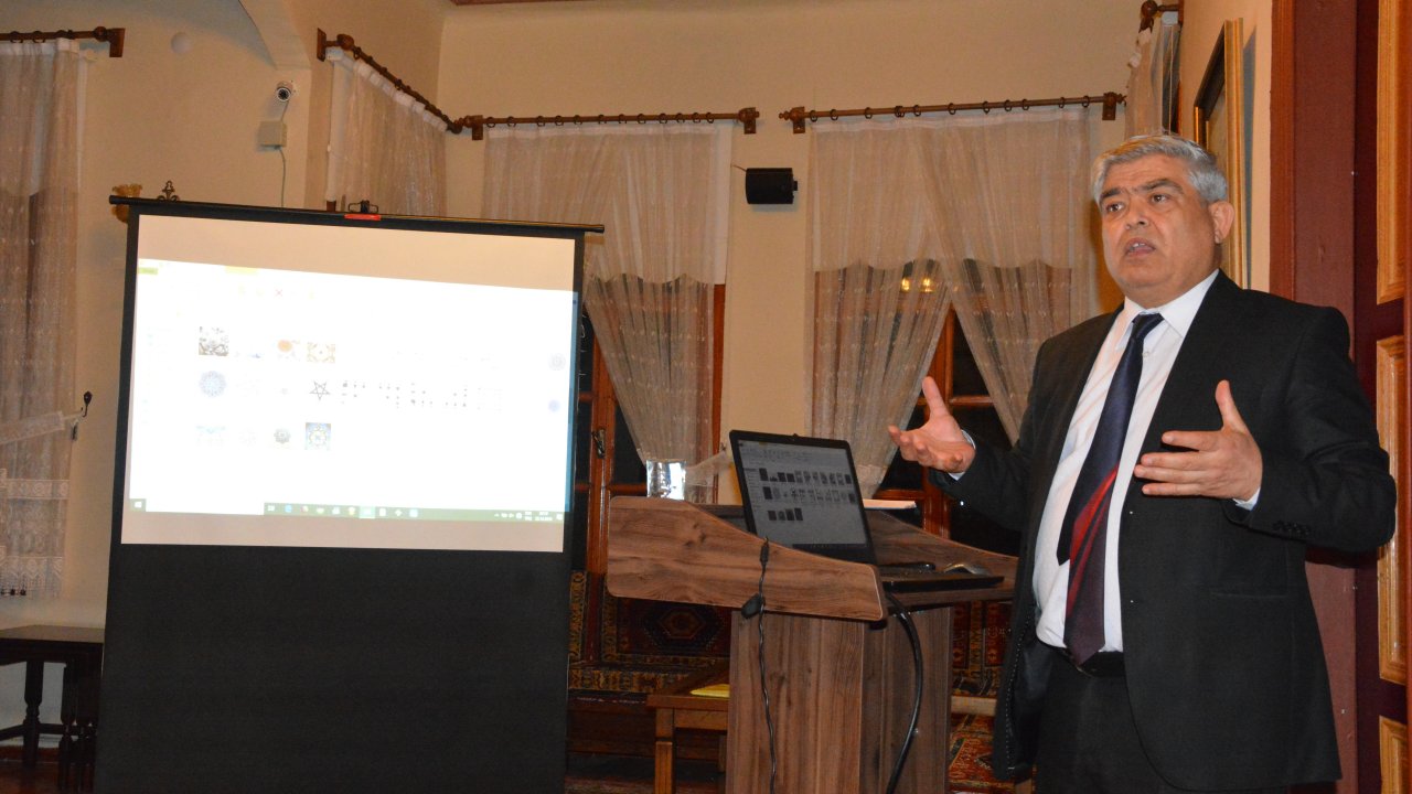 Konak Sohbetlerinde “Klasik Türk Şiiri Estetiği” Ele Alındı