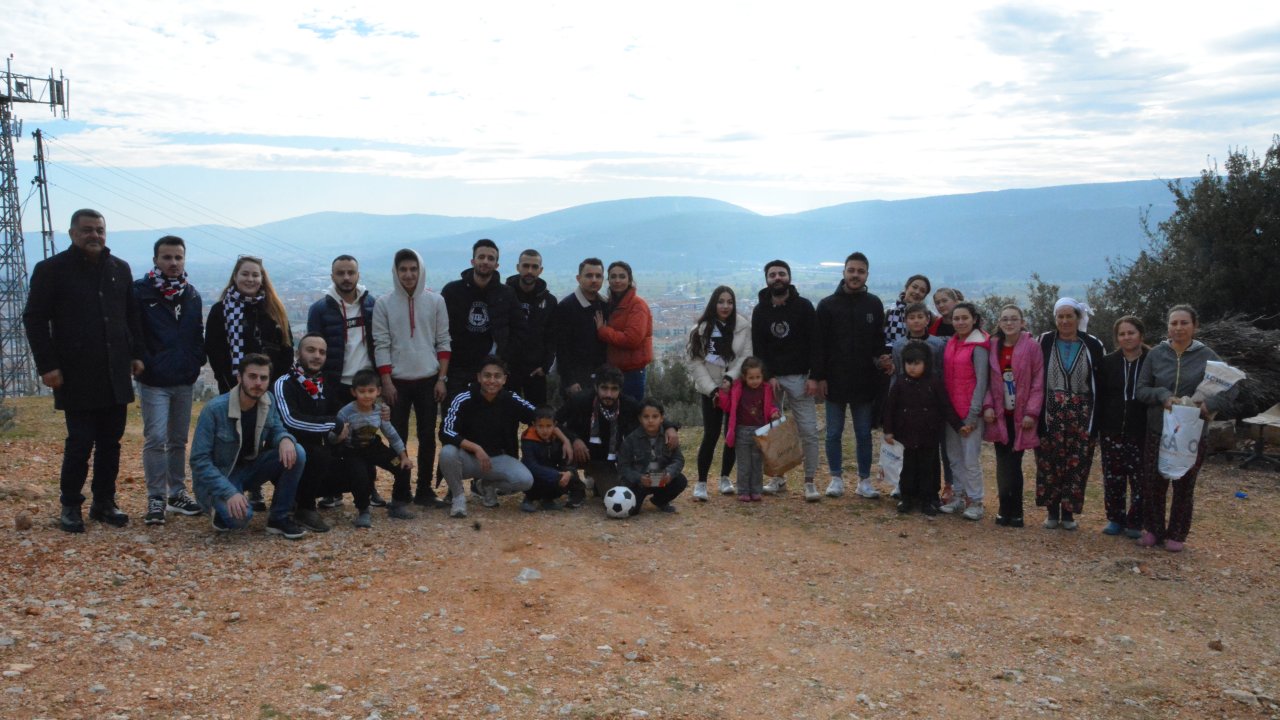 Noel Babanın Giremediği Sokaklara ‘BEŞİKTAŞ’ Girdi