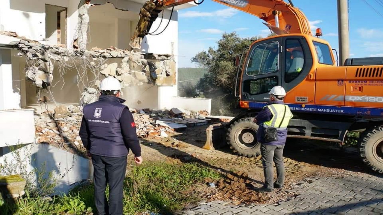 Kaçak Yapı Yıkımları Devam Ediyor