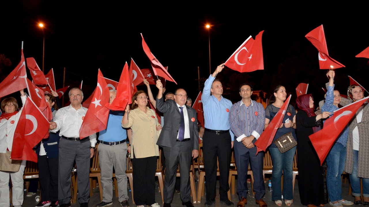 Demokrasi nöbetleri sona erdi