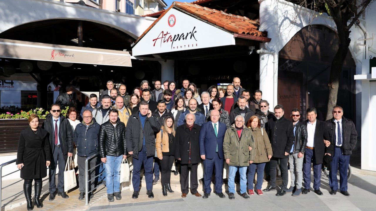 Başkan Gümüş Gazetecilerle Bir Araya Geldi