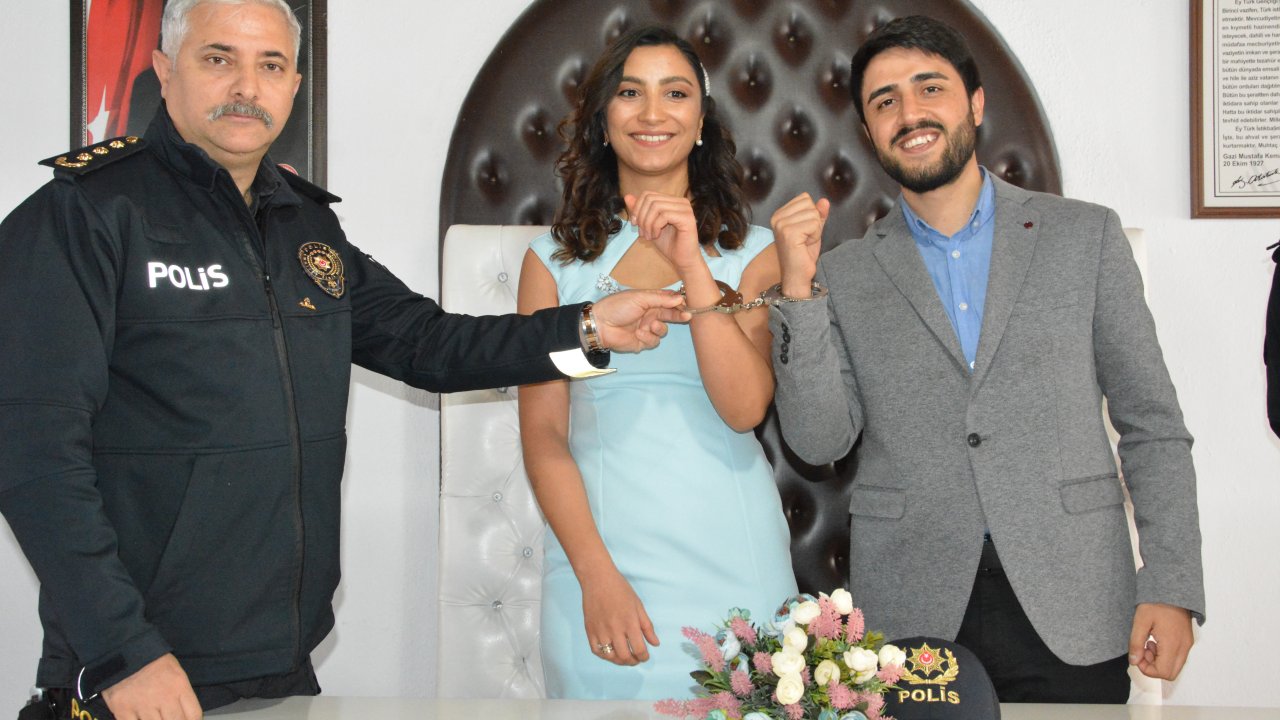 Sonsuzluğa Kelepçe Taktılar