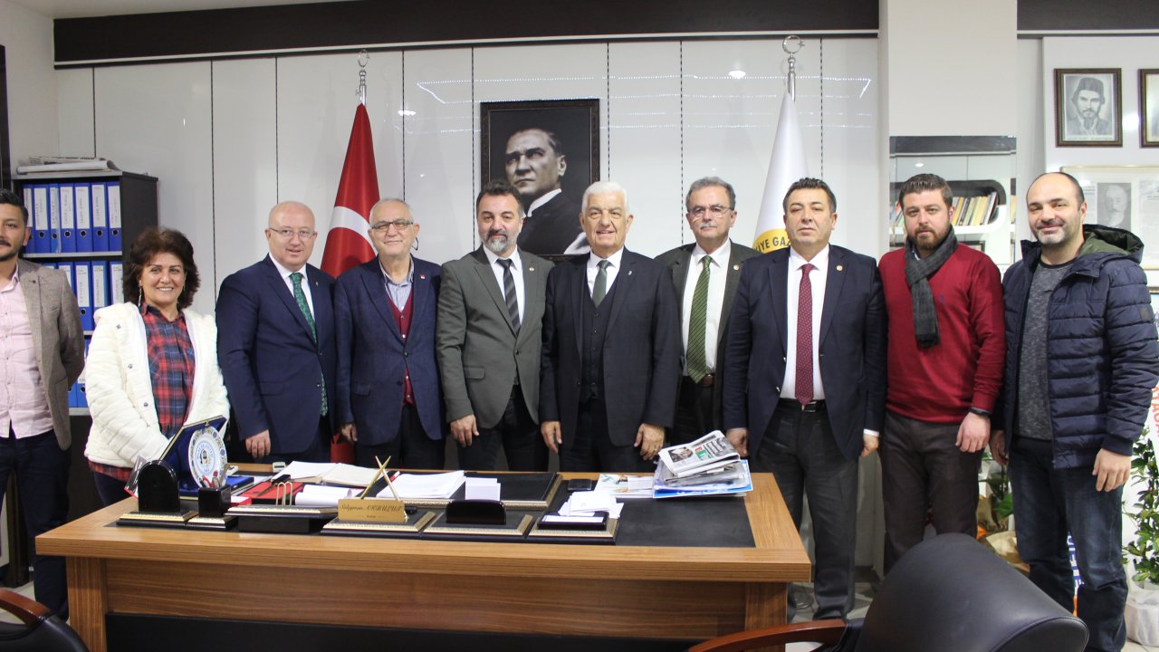 CHP’li Heyetten Cemiyete Ziyaret