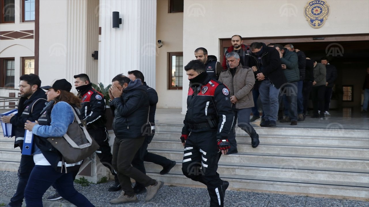 Düzensiz Göçmenleri Taşıyan Botun Batmasına İlişkin 10 Zanlı Tutuklandı