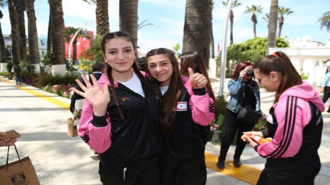 Kıbrıs Kız Hentbol Takımı Bodrum Belediyesi’ni ziyaret etti