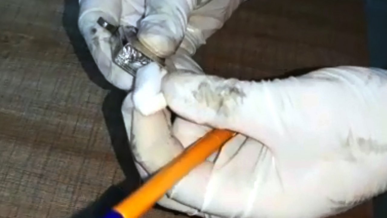 Çakmaktan Uyuşturucu Çıktı