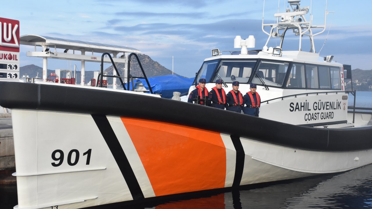 Sahil Güvenlik Ekipleri Ege Denizi'nde 7/24 Denetimde