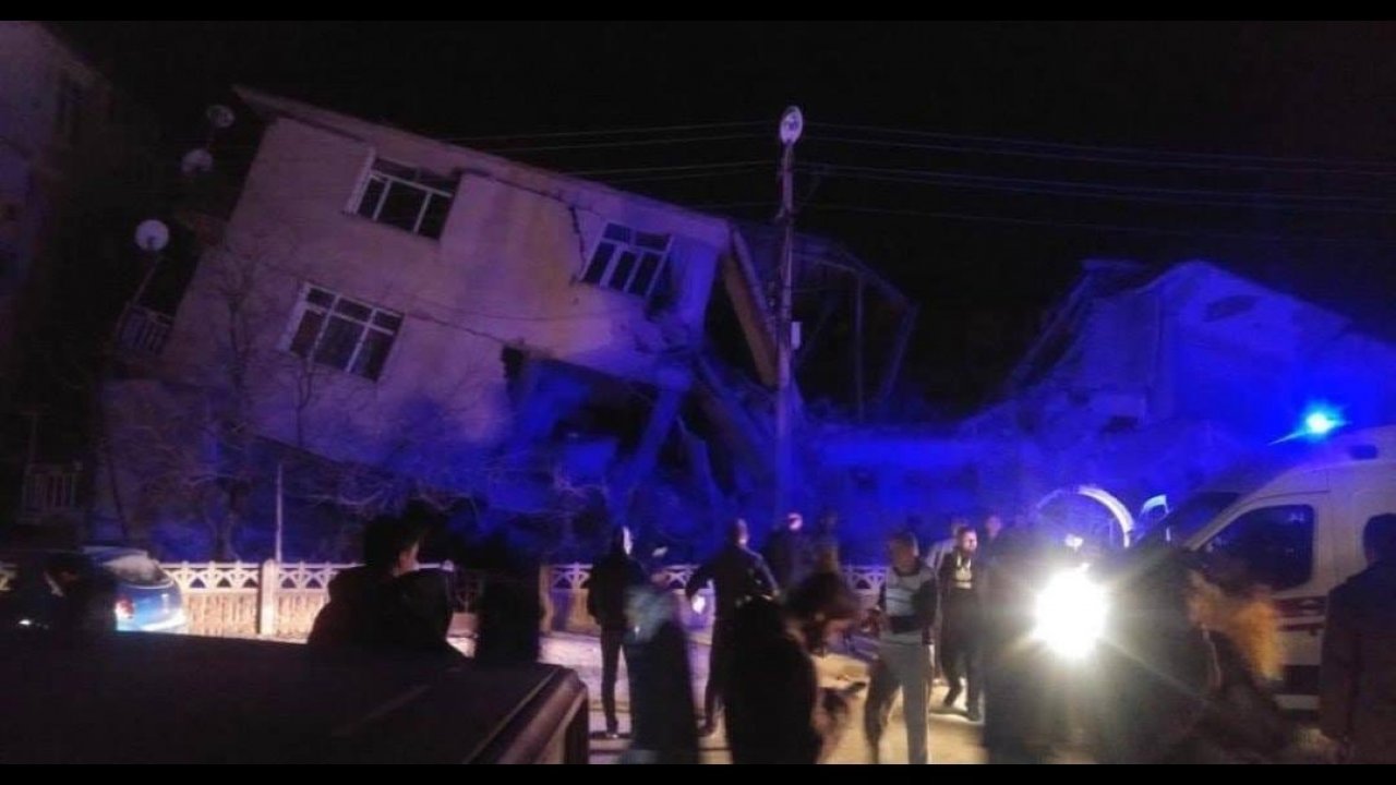 Bakan Soylu: 4 Vatandaş Hayatını Kaybetti