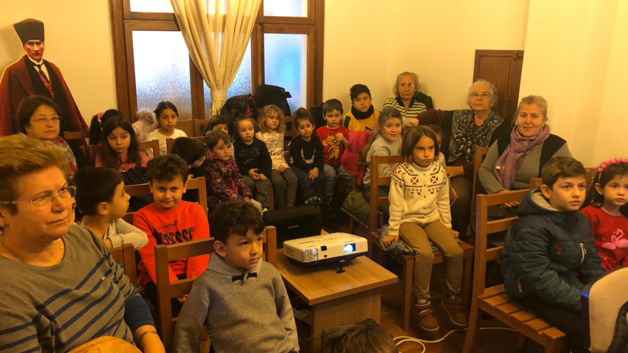 Kuşaklar Çocuk Sinemasında Bir Araya Geldi