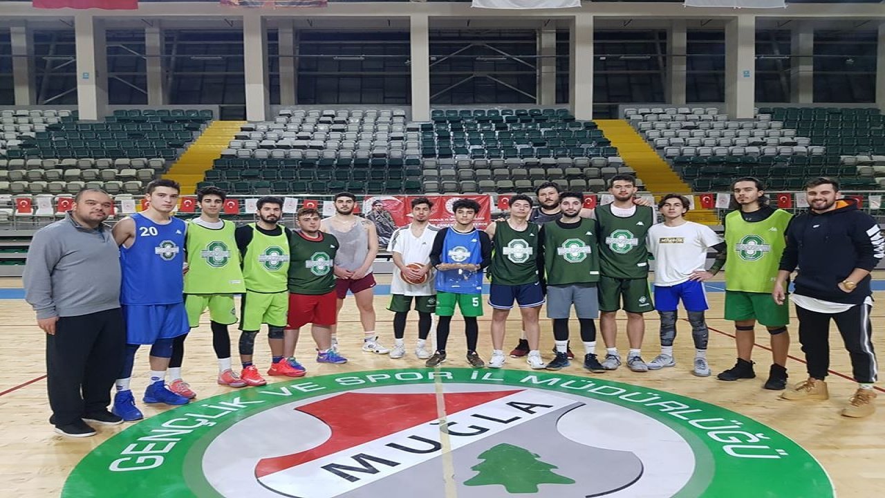 Basketbol Büyük Finalde Meraklı Bekleyiş