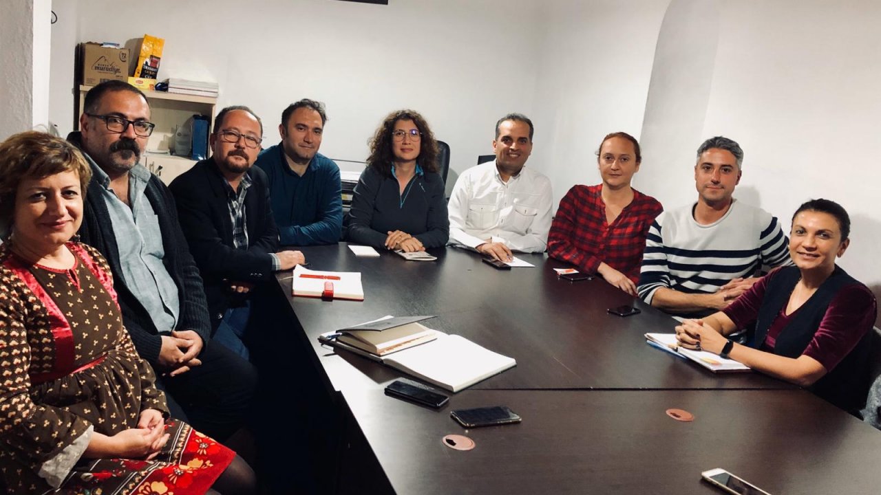 Menteşe Kent Konseyi: “65 Yaş Üzeri Büyüklerimiz Rencide Edilmemeli”