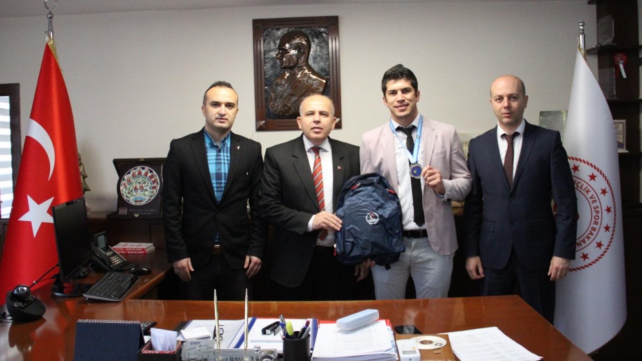 Milaslı İşitme Engelli Ahmet, Türkiye 2’ncisi Oldu