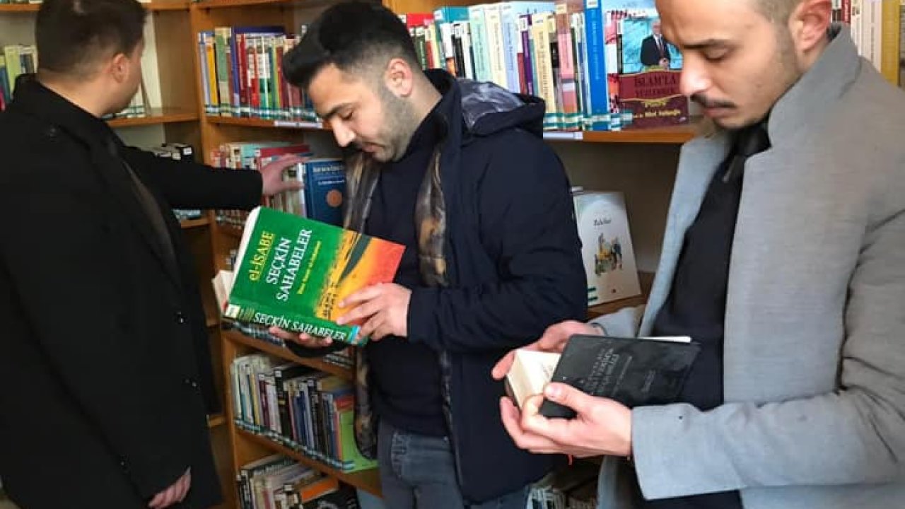 Ülkü Ocakları’ndan Kitap Okuma Seferberliği