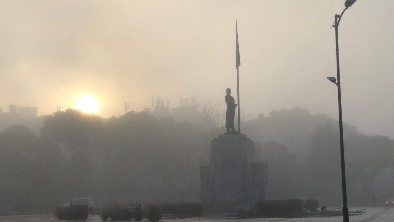 Sabah Saatlerindeki Yoğun Sis Etkili Oldu