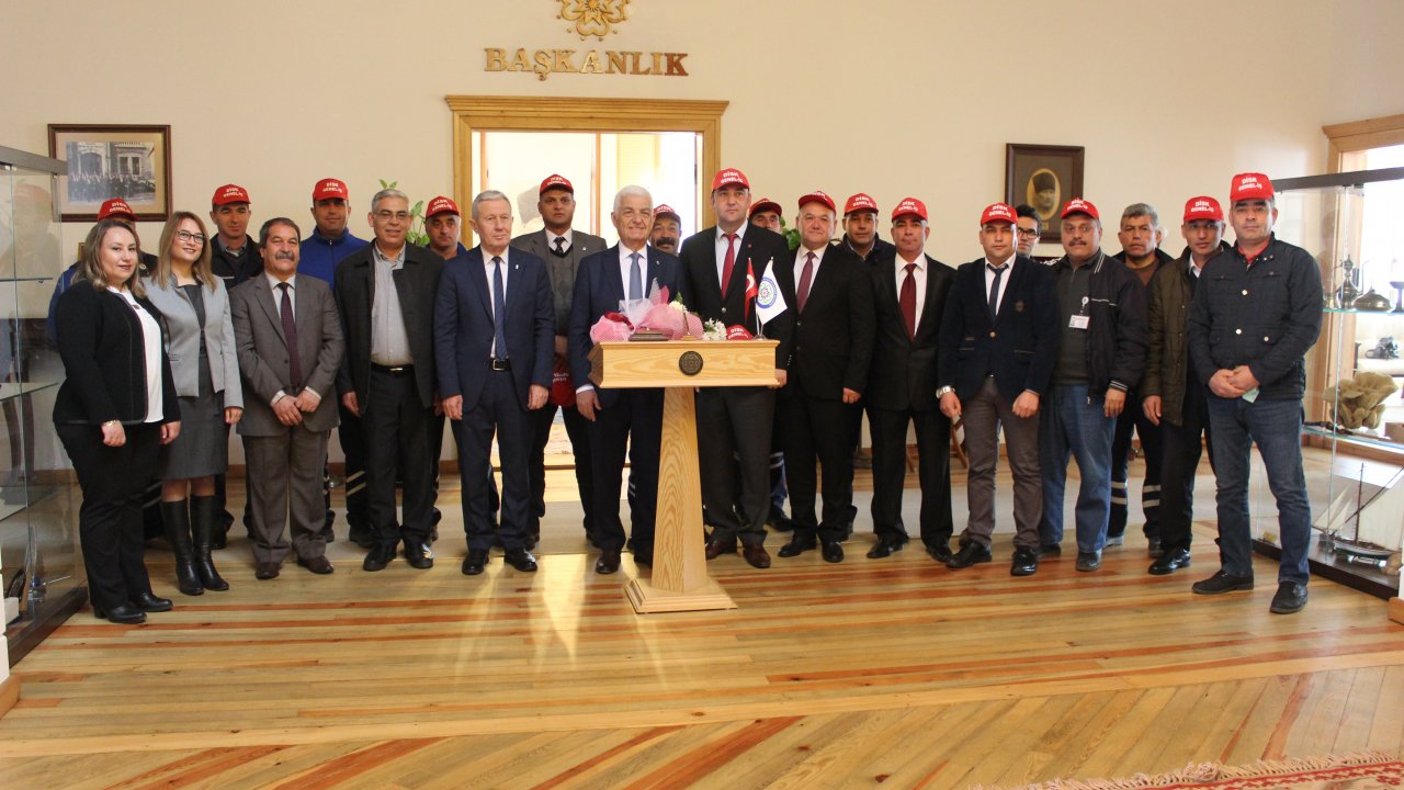 Büyükşehir işçilerine 3 yıllığına % 34 zam