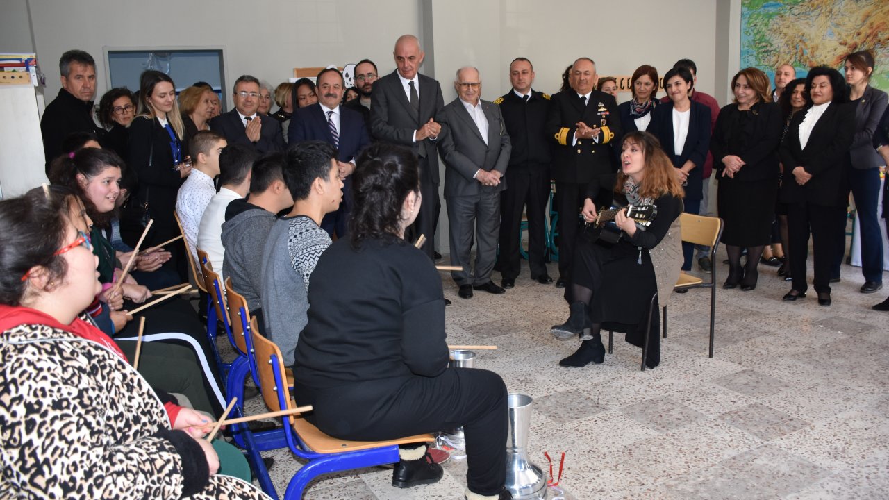 Otizmli çocuklar için özel sınıflar oluşturuldu