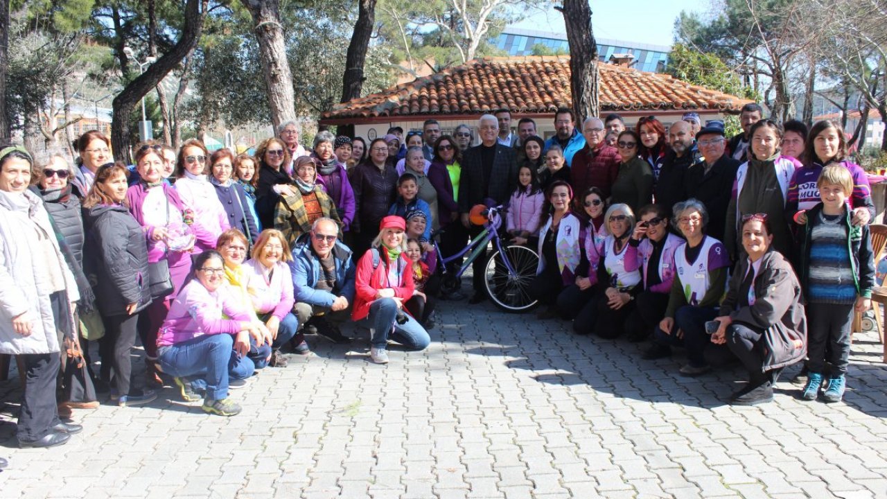 81 kadın bisiklet sürmeyi öğrendi