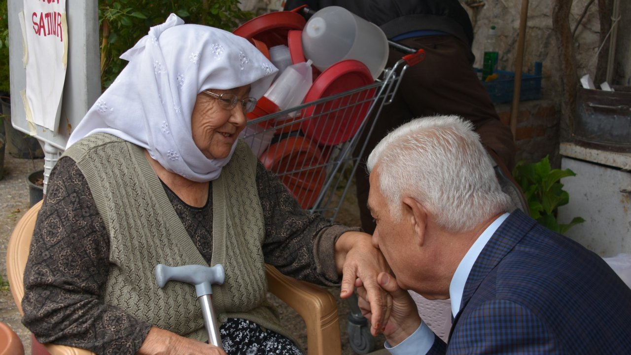 Başkan Gürün, Dünya Emekçi Kadınlar Günü’nü kutladı
