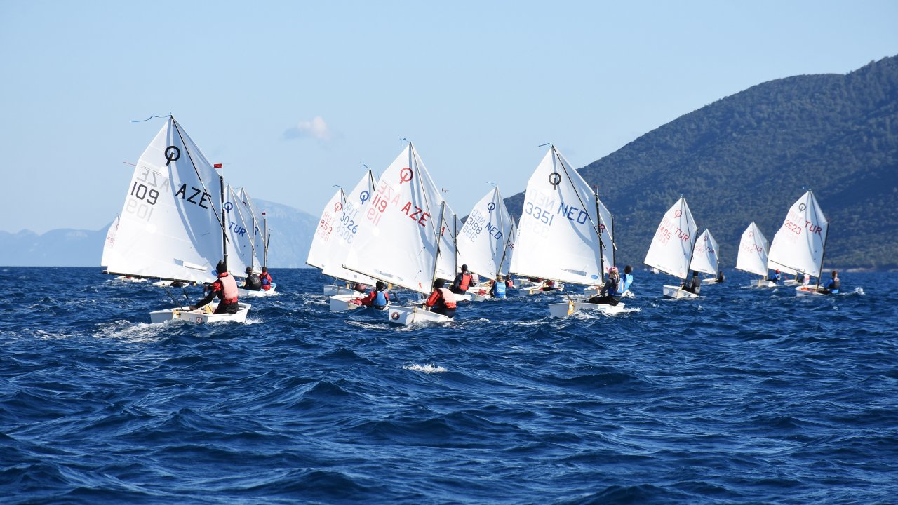 Bodrum’da optimist yarışları