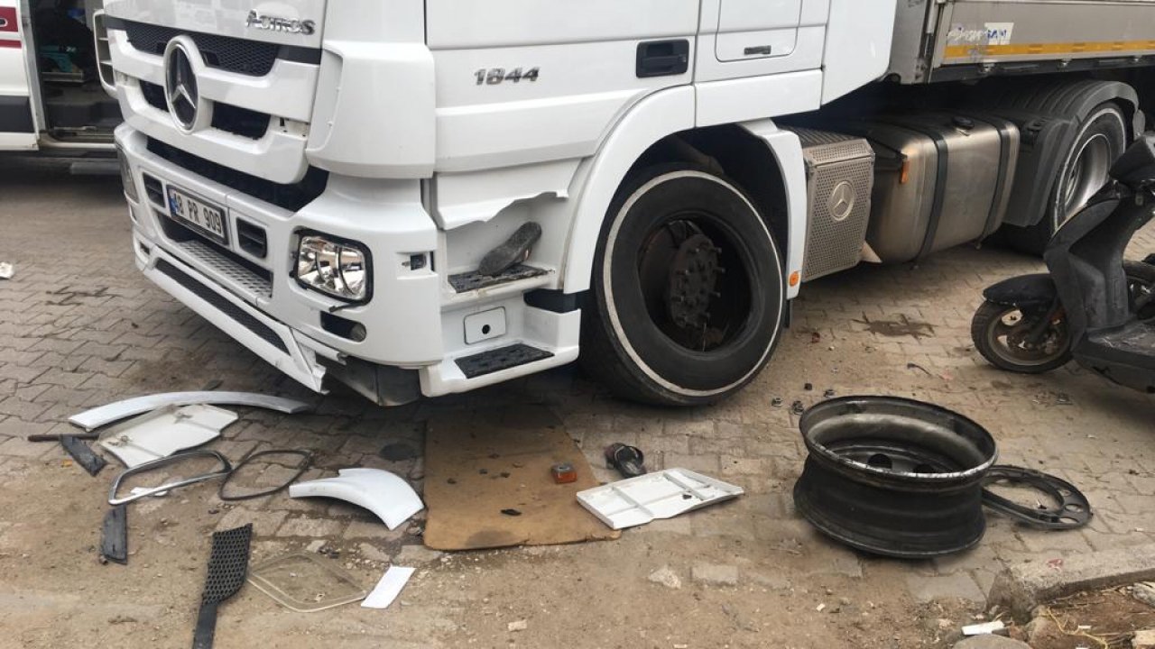 Kamyon lastiği patladı: 2 yaralı