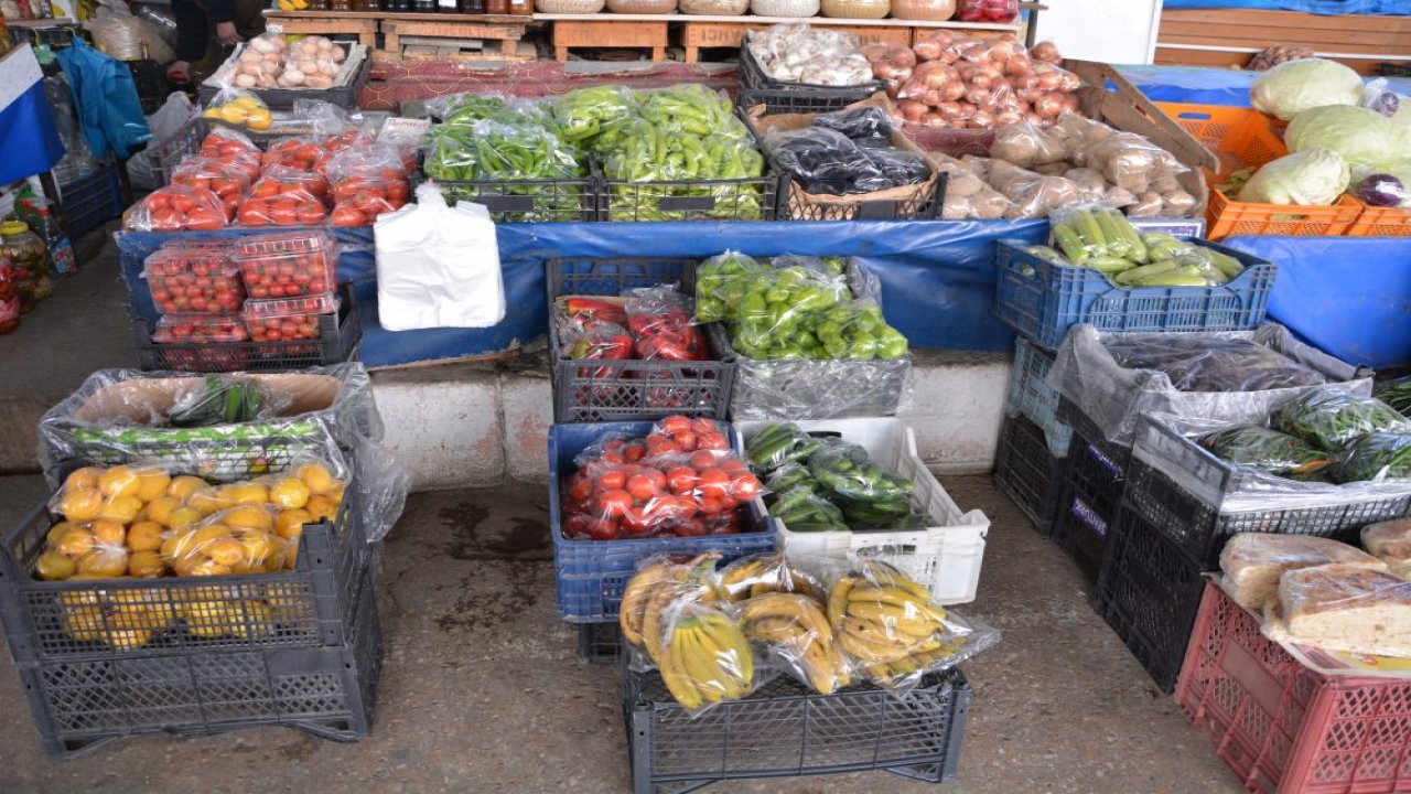 Tüketicilerin elle ürün seçmesi yasaklandı