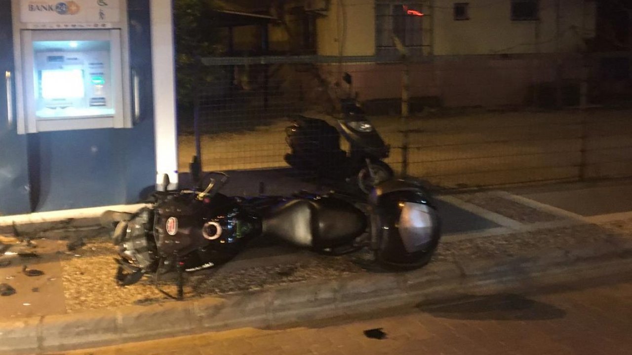 Otomobille çarpışan motosikletin sürücüsü öldü