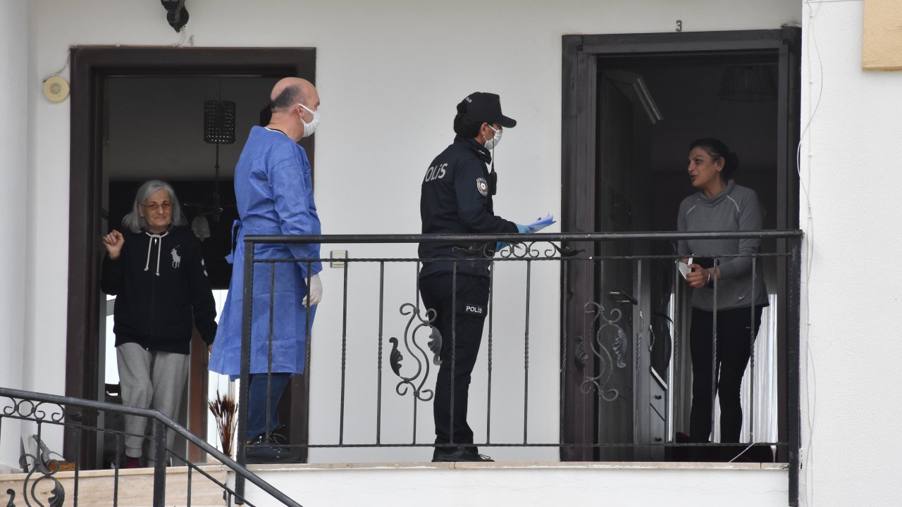 Bodrum'da sağlık ve güvenlik güçlerinden koronavirüs denetimleri