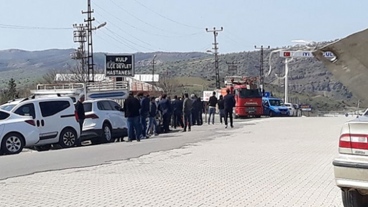 Diyarbakır'da PKK'lı teröristlerden sivillere saldırı: 5 şehit