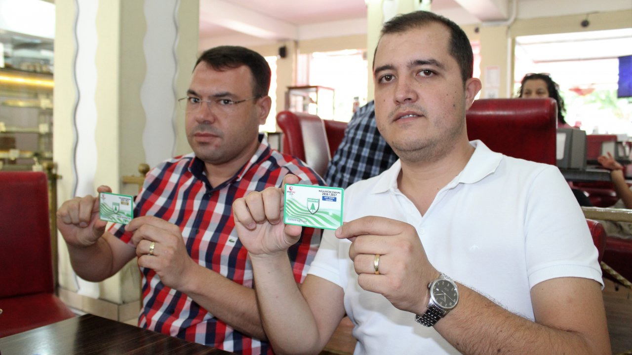 Yeşil Beyaz Kombine