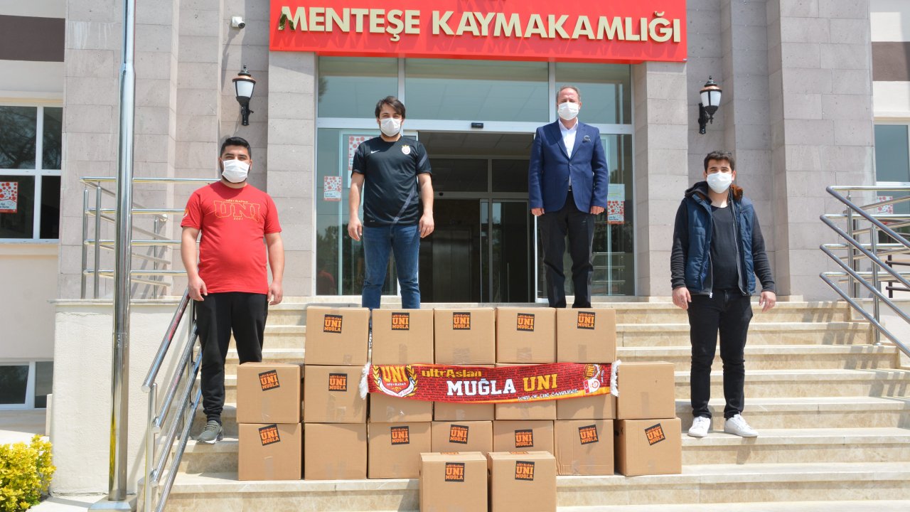 Galatasaraylı öğrencilerden örnek davranış  