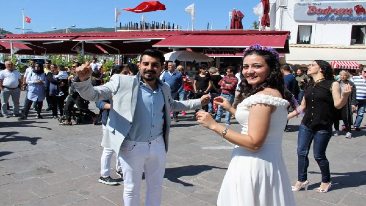 Gelin ve damat ne yapacağını şaşırdı