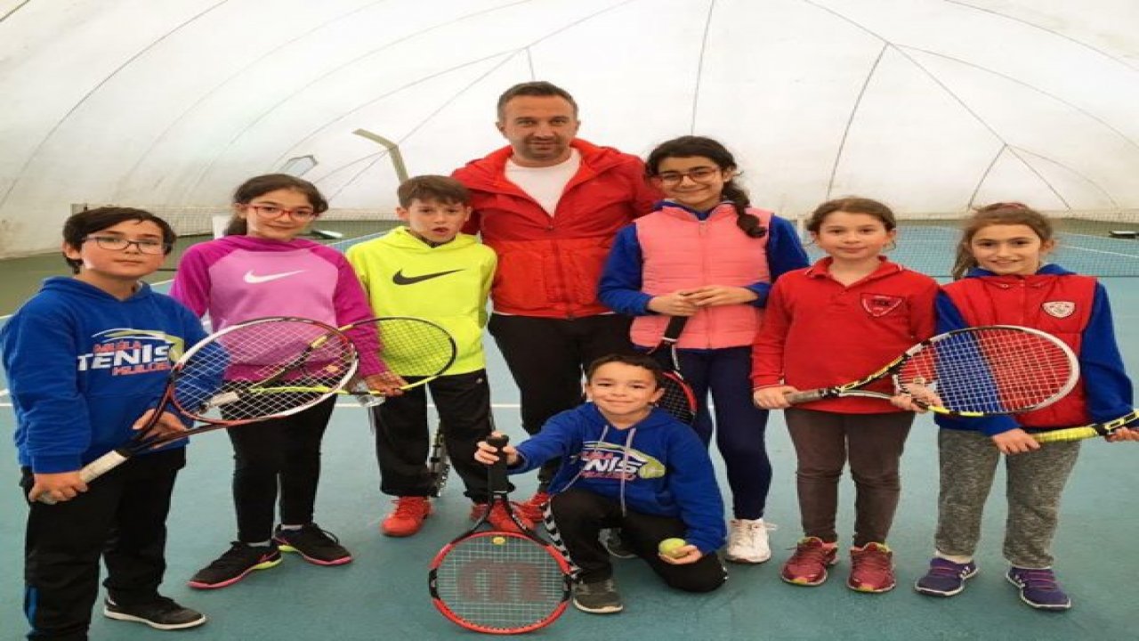 Muğla'lı Tenisçiler'in Kıbrıs Heyecanı