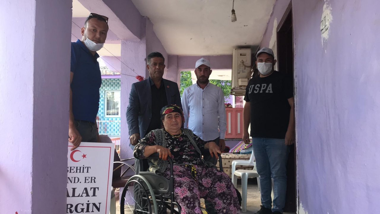 Şehit annesi tekerlekli sandalyeye kavuştu