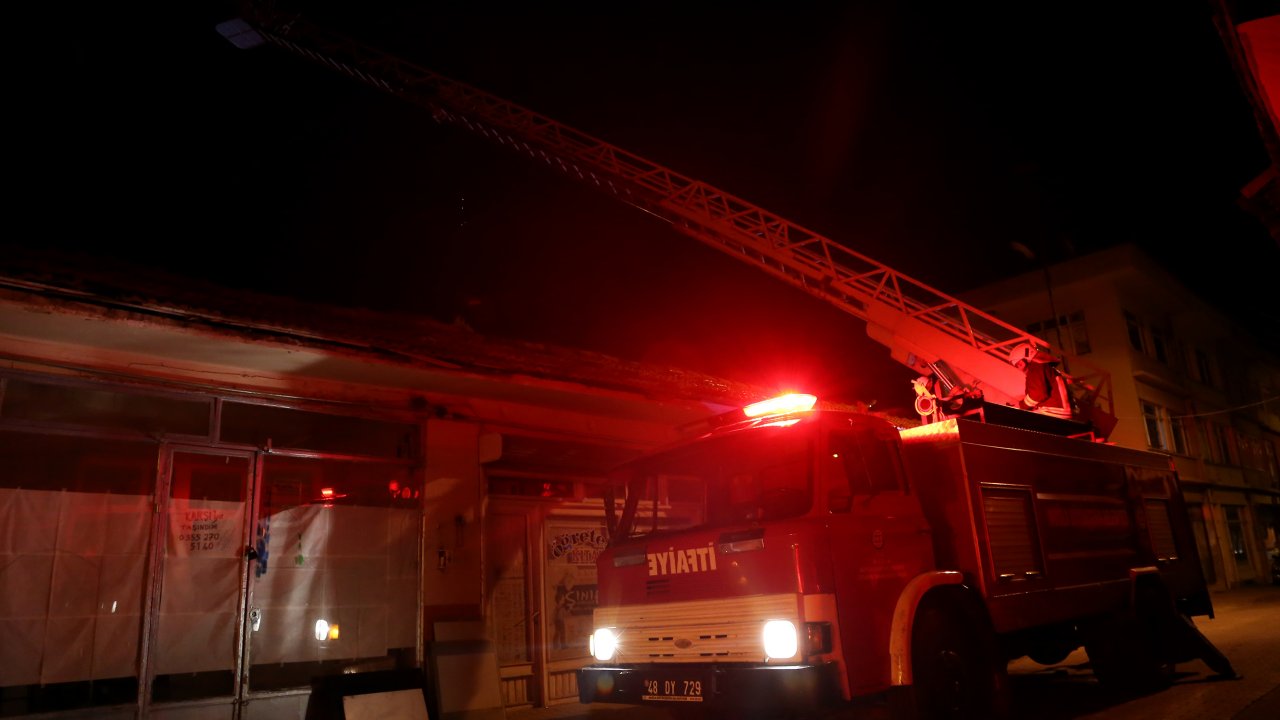 Hamamda çıkan yangın hasara yol açtı