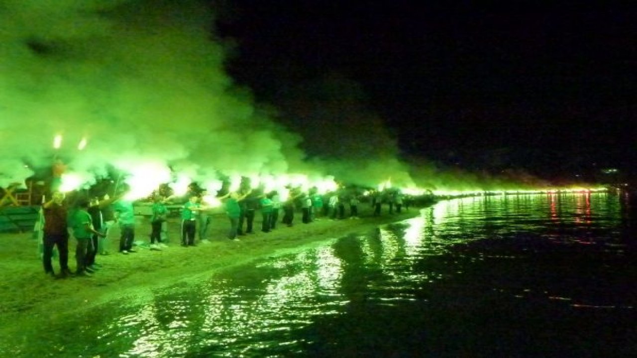 1931 meşale yakarak geceyi gündüze çevirdiler