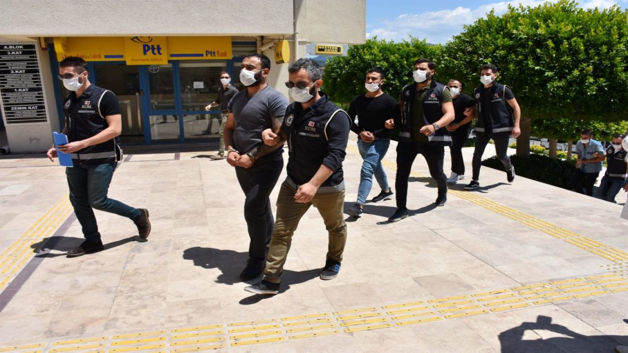 Gözaltına alınan 20 zanlı adliyeye sevk edildi