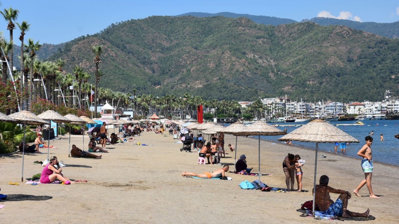 Tatilciler sokağa çıkma kısıtlamasından muaf tutuldu