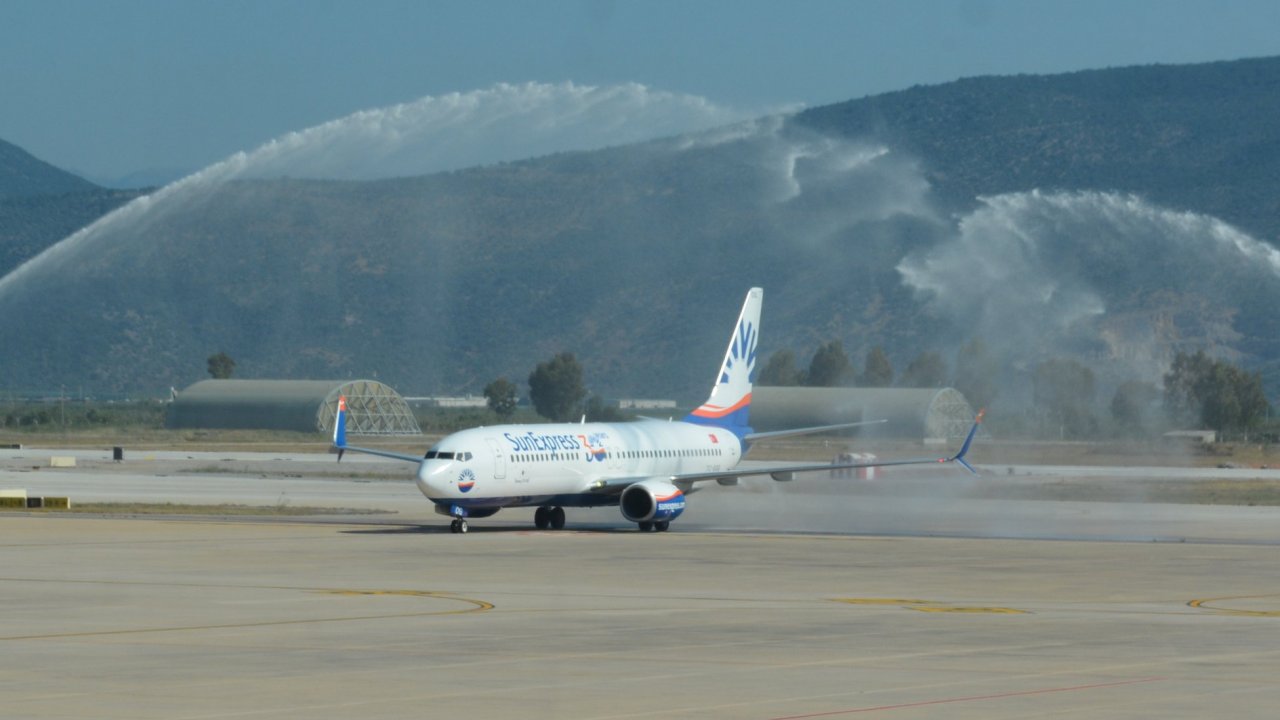 Bodrum’da uluslararası uçuşlar başladı