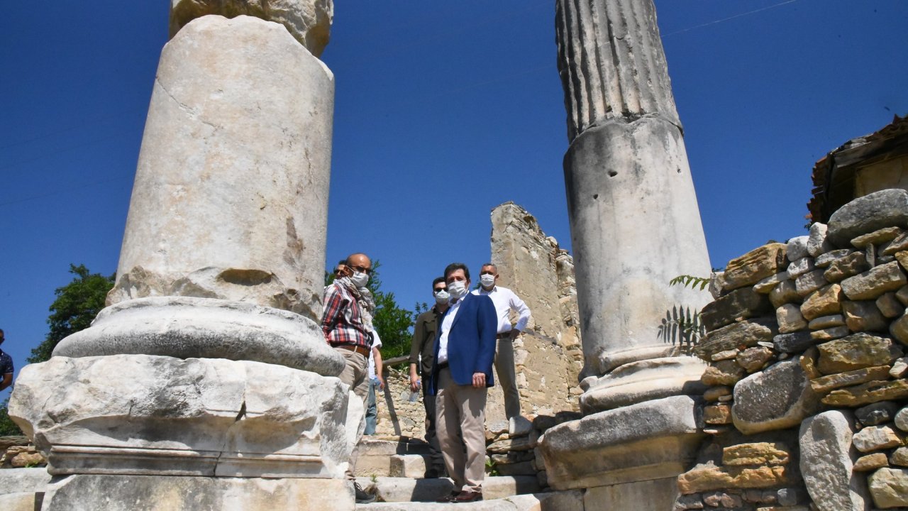 Vali Tavlı'dan Stratonikeia ziyareti